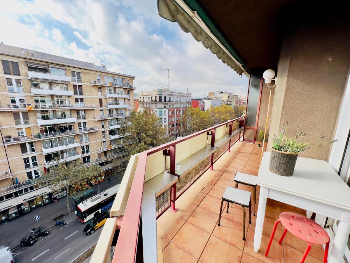 Your Second Home In Barcelona With Private Room And Private Bathroom Close To Montjuic, Pl Espana, La Rambla, Ferry Port Ngoại thất bức ảnh
