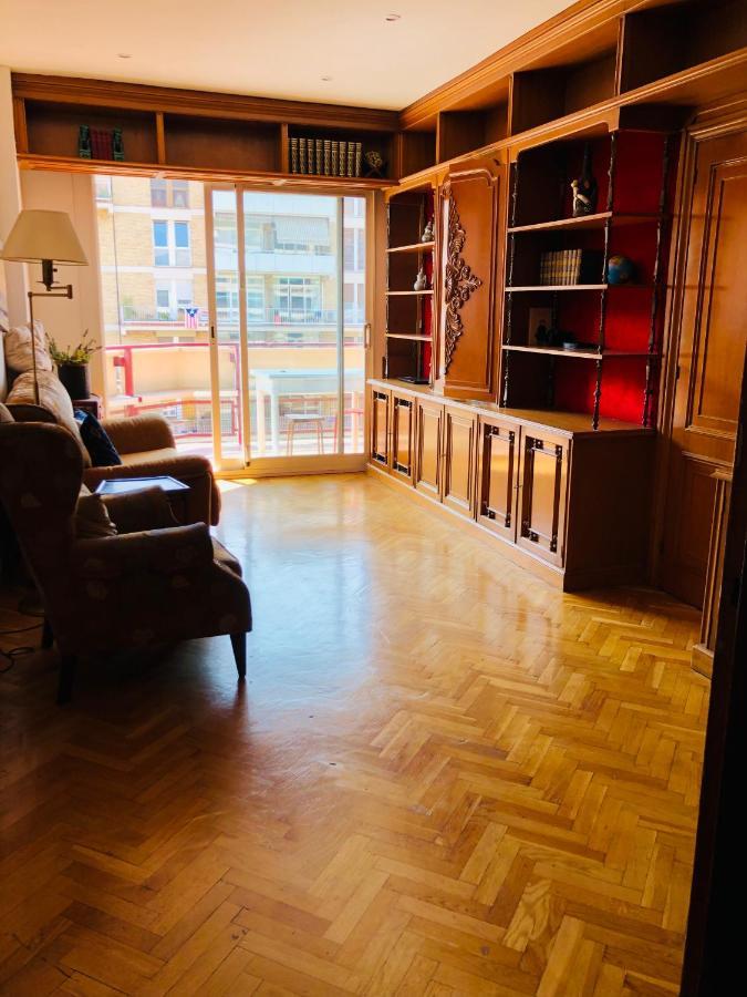 Your Second Home In Barcelona With Private Room And Private Bathroom Close To Montjuic, Pl Espana, La Rambla, Ferry Port Ngoại thất bức ảnh